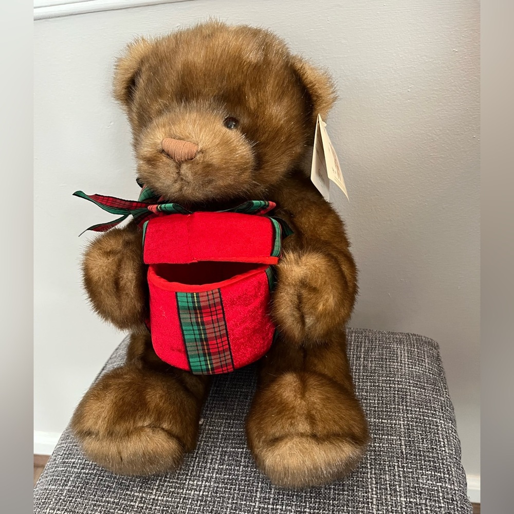NWT THE ORIGINAL GORDON’S JEWELLERS’ (GUND) Make•A•Wish Faux Fur Teddy Bear. - Picture 2 of 7